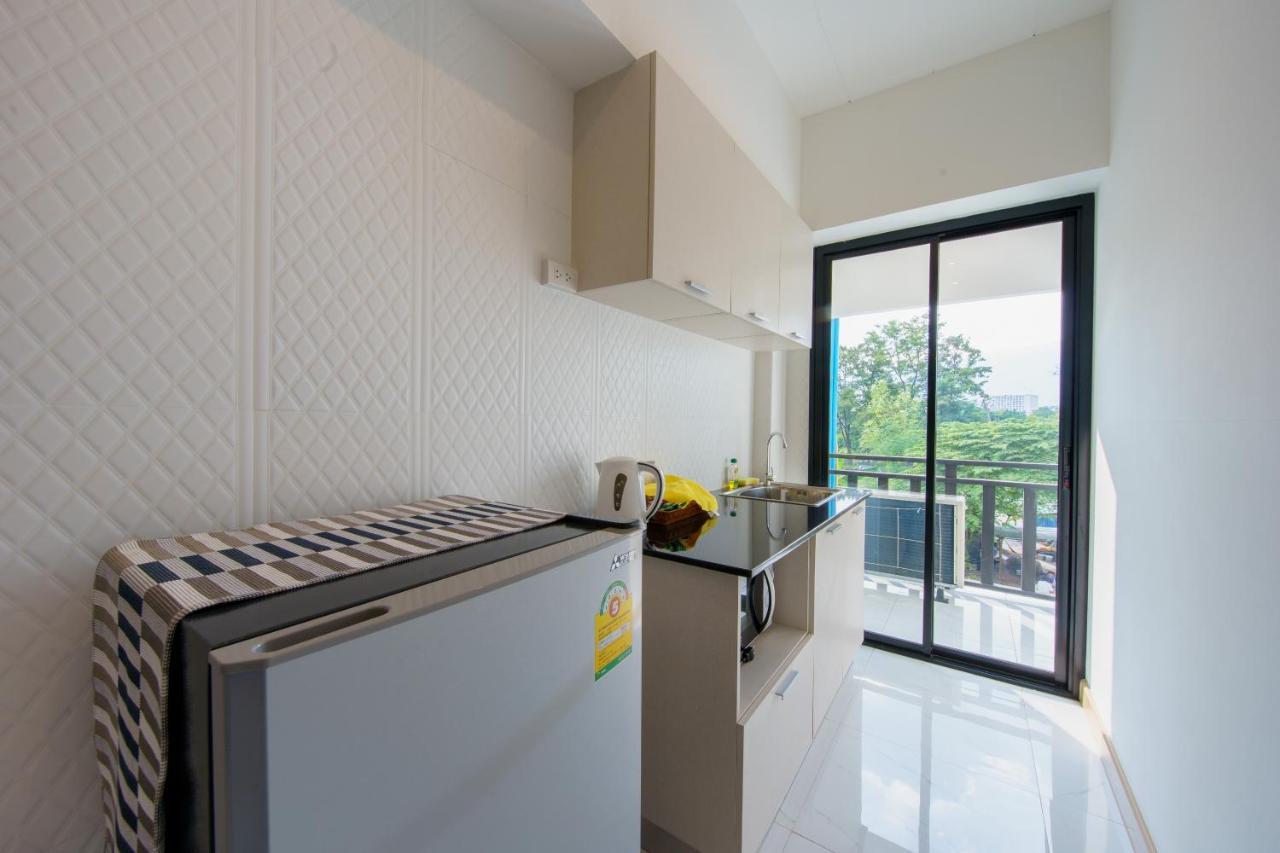 Aparthotel Jiang Mai 81 Chiang Mai Esterno foto