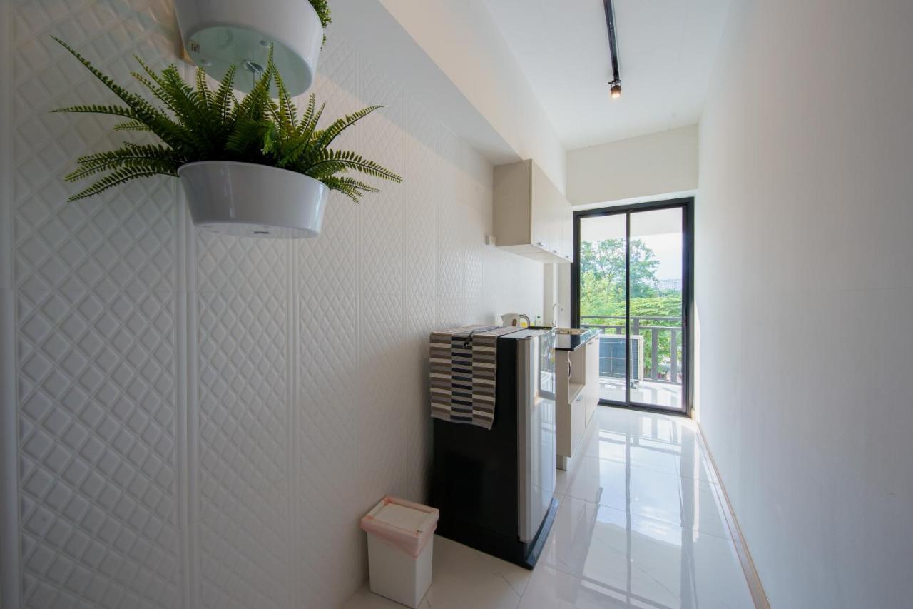 Aparthotel Jiang Mai 81 Chiang Mai Esterno foto